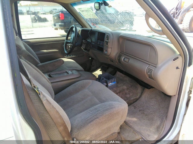 1999 GMC SUBURBAN VIN: 3GKEC16R0XG552780