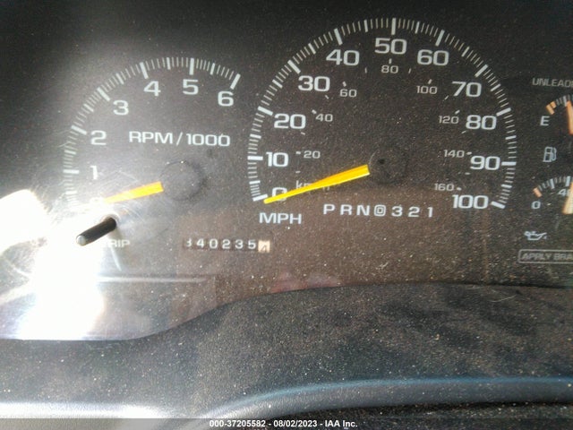 1999 GMC SUBURBAN VIN: 3GKEC16R0XG552780
