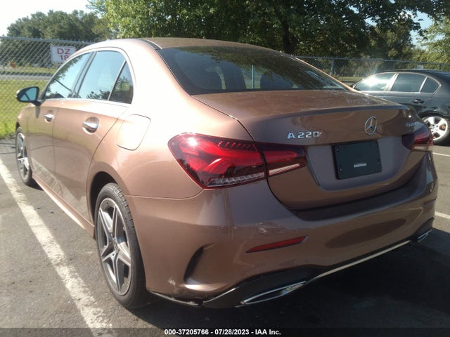 2022 MERCEDES-BENZ A-CLASS A 220 VIN: W1K3G4FB7NJ376307