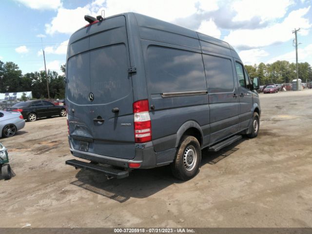 WD3PE7CD7JP636635 Mercedes-Benz SPRINTER CARGO VAN