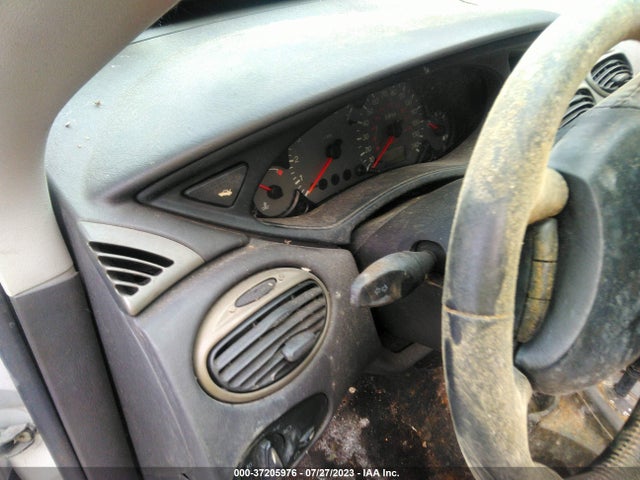 2003 FORD FOCUS ZX3 VIN: 3FAFP31313R112851