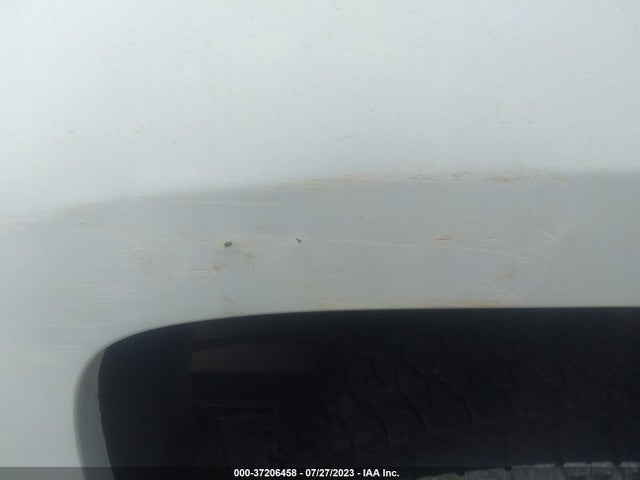 2014 CHEVROLET SILVERADO 1500 LT VIN: 1GCVKREC8EZ182802
