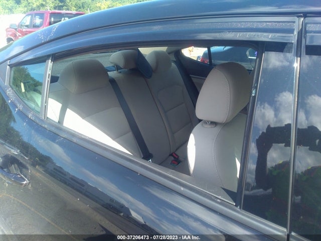 Hyundai ELANTRA SE 2017 5NPD84LF6HH130588 Image 4