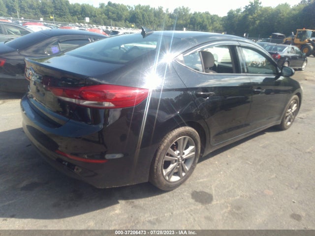 Hyundai ELANTRA SE 2017 5NPD84LF6HH130588 Image 11