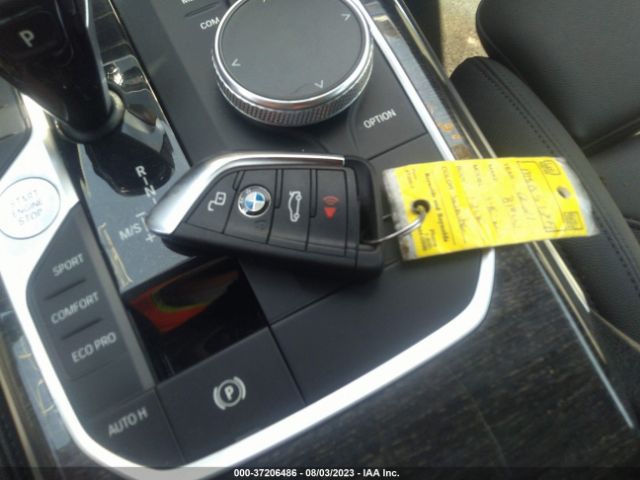 3MW5U7J02M8B51299 BMW 3 Series M340i