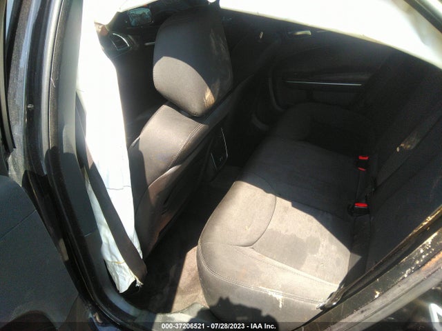 2C3CCARG1JH149691 Chrysler 300 Touring