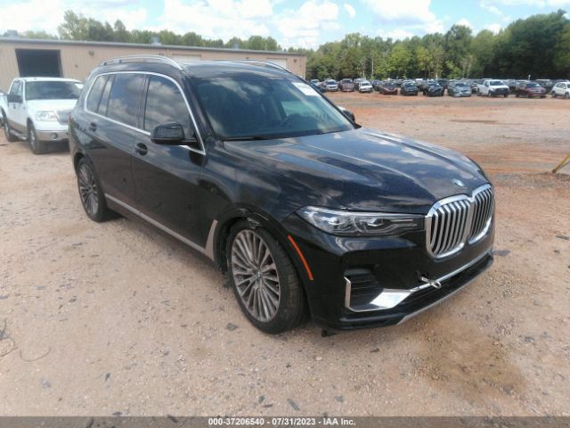 2021 BMW X7 5UXCW2C01M9D78270