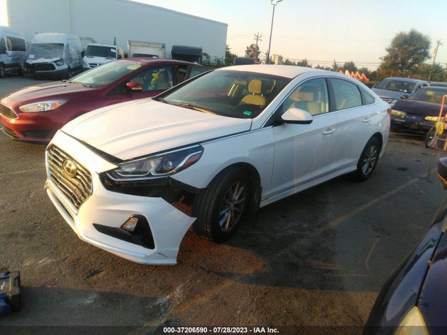Hyundai SONATA SE 2018 5NPE24AF2JH661334 Image 2