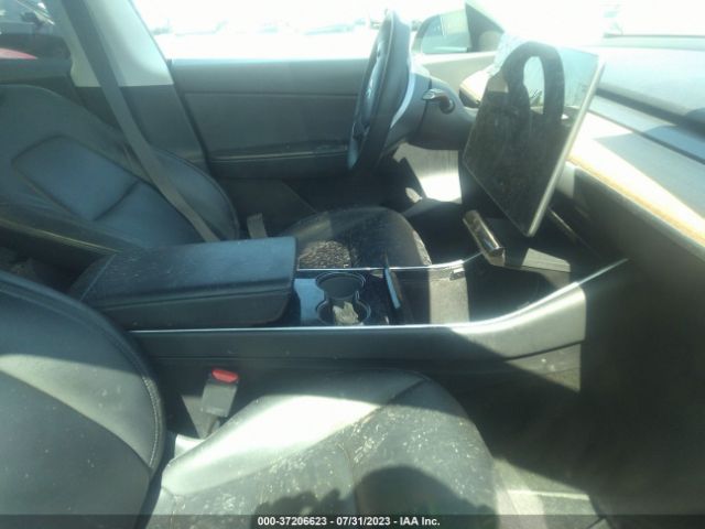 5YJYGDEE7MF086621 Tesla Model Y Long Range