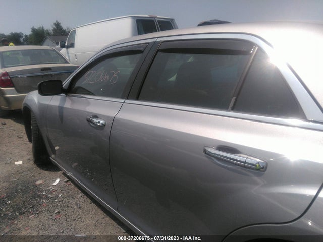 2C3CCAEG0JH301630 Chrysler 300 Limited