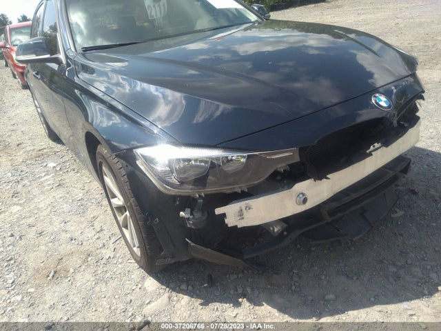 BMW 3 Series 320i 2016 WBA8E1G52GNU11986 Image 6