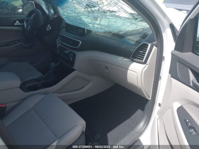 KM8J33A49KU978843 Hyundai Tucson Value