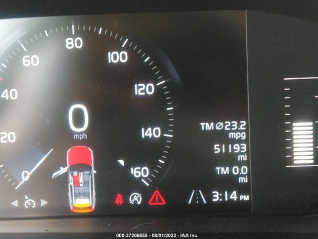 LYV102RK8KB326879 Volvo Xc60 T5 Momentum