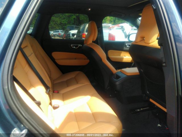 LYV102RK8KB326879 Volvo Xc60 T5 Momentum
