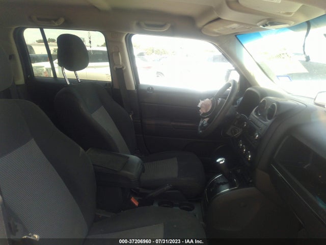 1C4NJPBBXFD191521 Jeep Patriot Sport