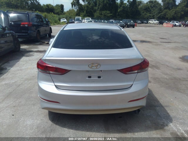 2018 HYUNDAI ELANTRA SE VIN: 5NPD74LF9JH263435
