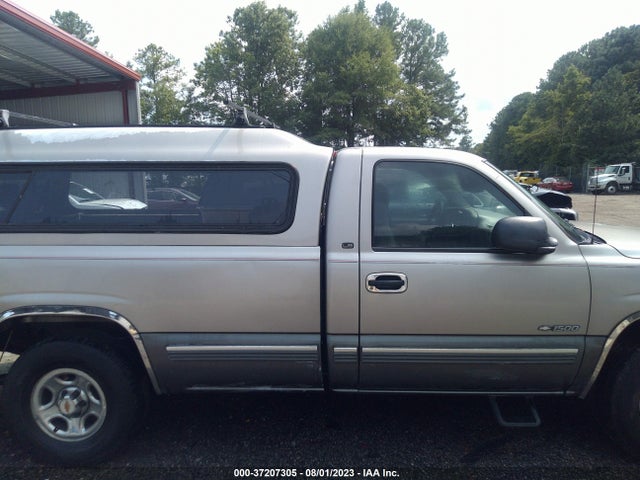 37207305 :رقم المزاد ، 1GCEK14V7YE352650 vin ، 2000 Chevrolet Silverado 1500 Ls مزاد بيع