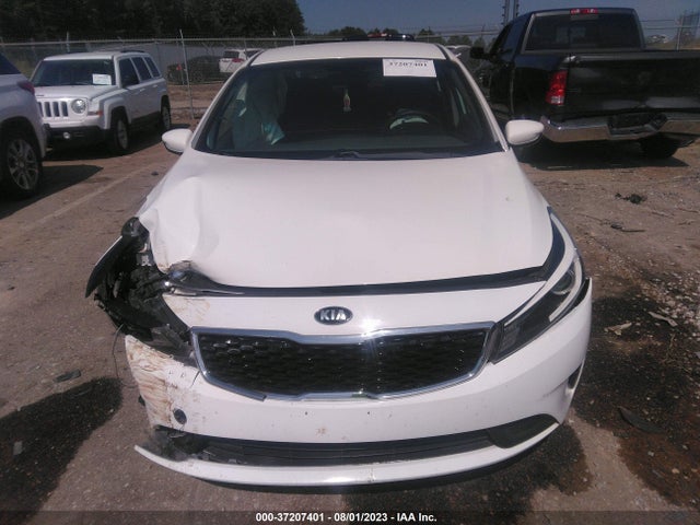 KIA FORTE LX 2018 3KPFK4A72JE215007 Image 12
