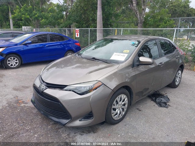 2017 TOYOTA COROLLA LE VIN: 5YFBURHE4HP724549