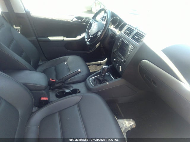 3VWDB7AJ7HM384179 Volkswagen Jetta 1.4t Se