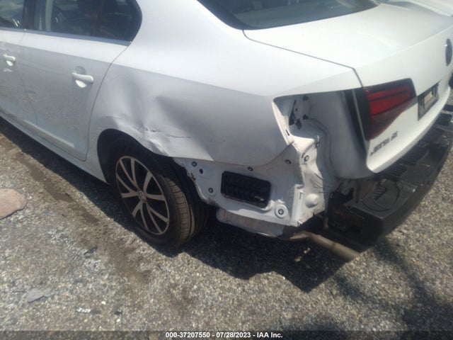3VWDB7AJ7HM384179 Volkswagen Jetta 1.4t Se