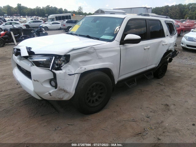Toyota 4RUNNER SR5 2020 JTEZU5JR6L5227430 Image 2