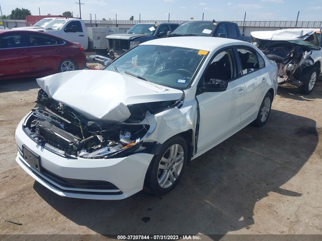 3VW2K7AJ4FM228038 Volkswagen Jetta Sedan 2.0l S W/technology