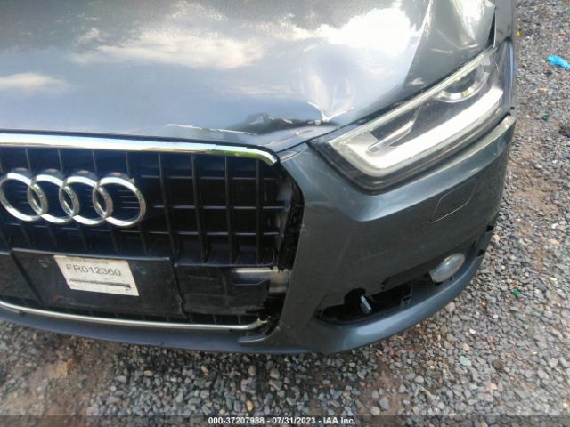WA1EFCFS4FR012360 Audi Q3 2.0t Premium Plus
