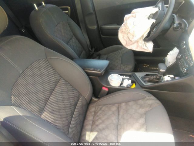 KNDCB3LC7J5200733 KIA NIRO LX