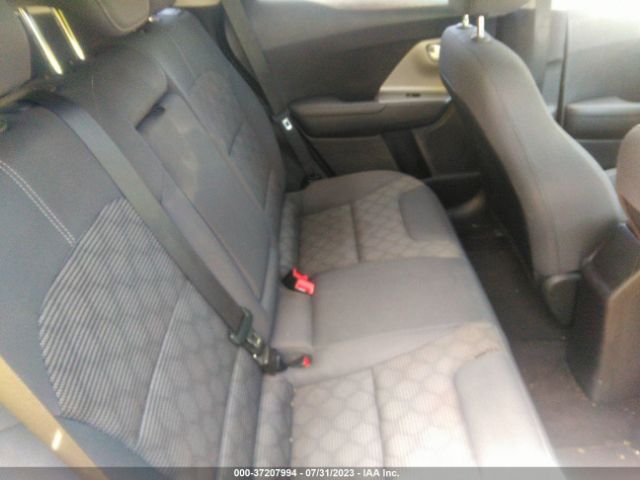 KNDCB3LC7J5200733 KIA NIRO LX