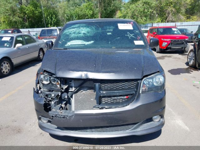 2C4RDGCG9JR262796 Dodge Grand Caravan Sxt