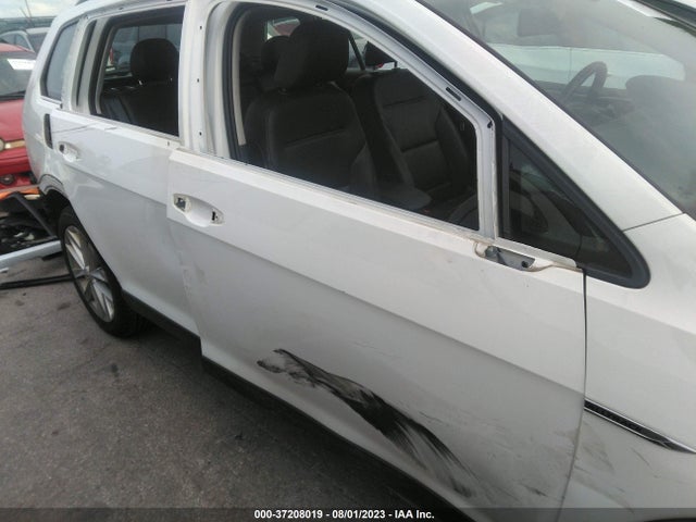 3VWH17AU8HM521399 Volkswagen Golf Alltrack S/se/sel