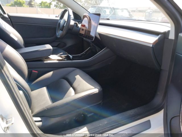 5YJ3E1EA1LF645235 Tesla Model 3 Standard Range