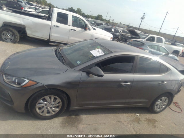 2018 HYUNDAI ELANTRA SE VIN: 5NPD74LF4JH393641