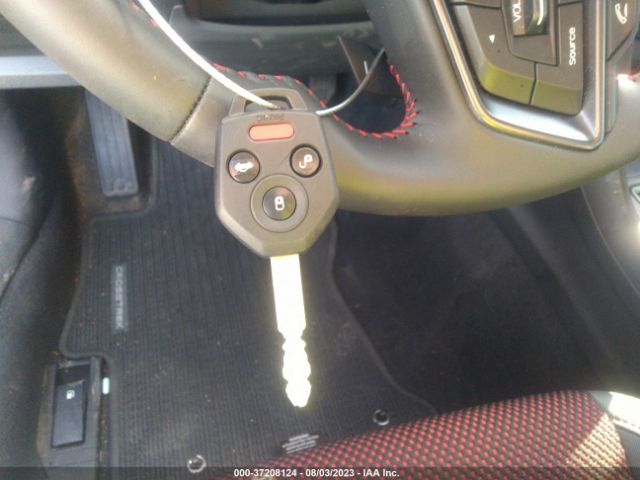 JF2GTAPC8P8302242 Subaru Crosstrek Premium