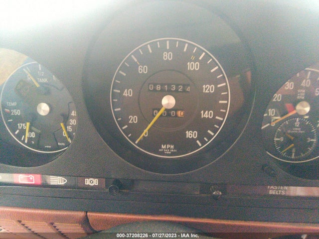 1975 MERCEDES-BENZ 400 VIN: 10704412022397