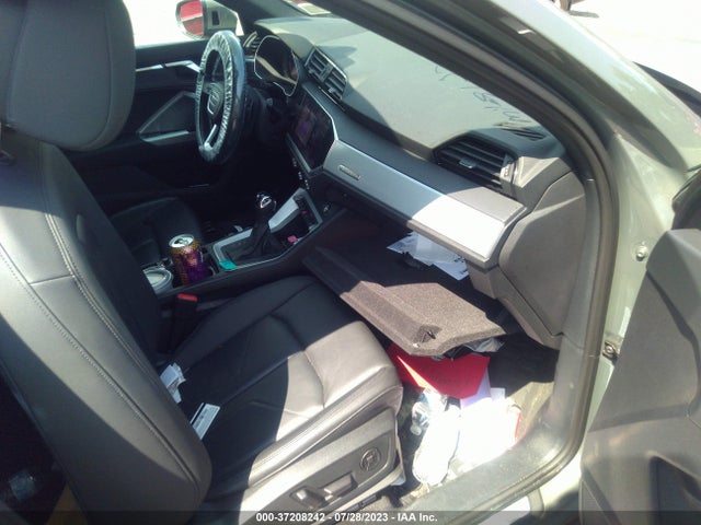 WA1DECF34M1124109 Audi Q3 S Line Premium
