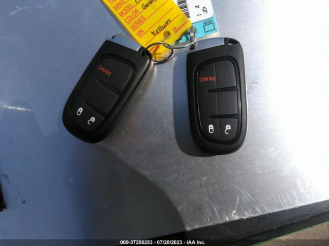 1C4PJMLB1LD628906 Jeep Cherokee Altitude