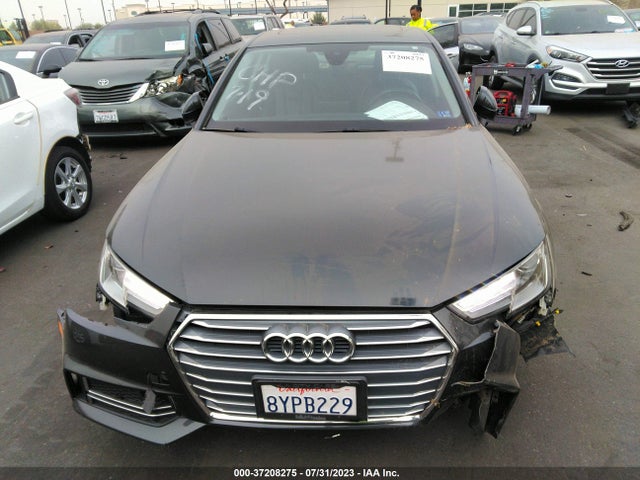WAUKMAF40JA129958 Audi A4 Premium/tech Premium