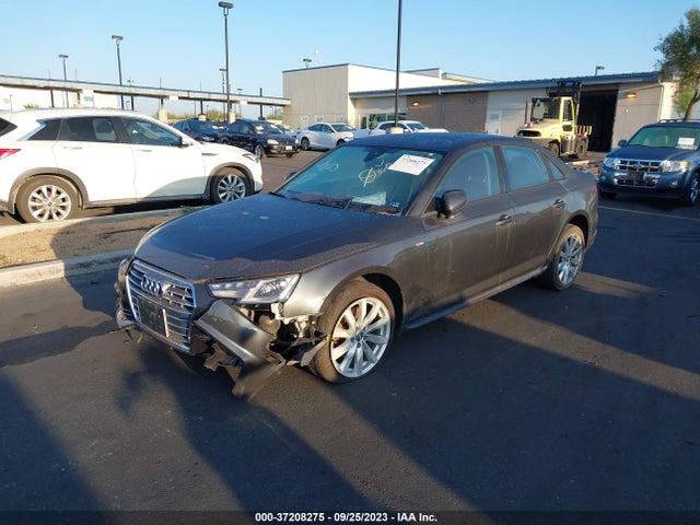 WAUKMAF40JA129958 Audi A4 Premium/tech Premium