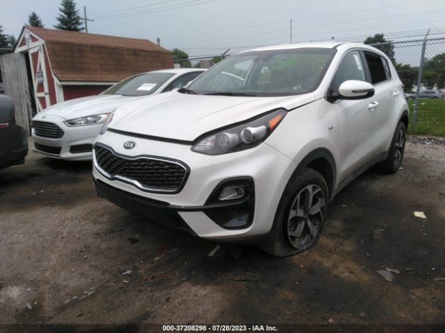 KNDPMCAC8M7889883 KIA Sportage Lx