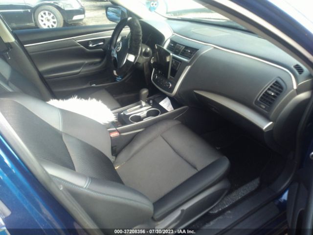 1N4AL3AP6HC266485 Nissan Altima 2.5 Sr