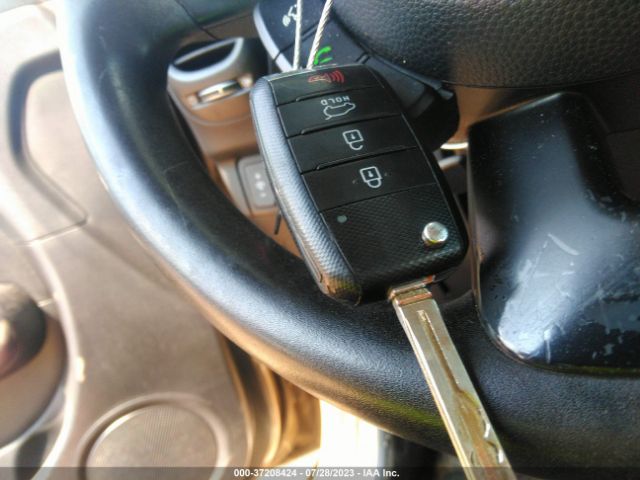 KNDJP3A5XE7015244 KIA SOUL +