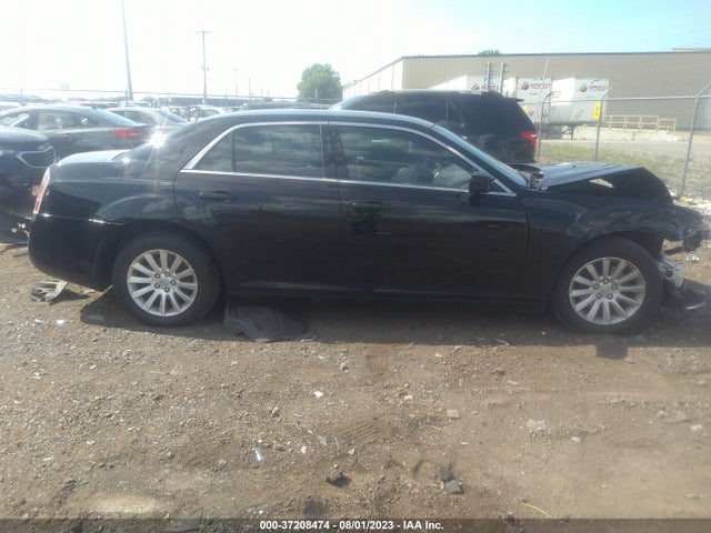 Chrysler 300 2014 2C3CCAAG2EH263281 Image 13