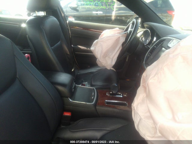 Chrysler 300 2014 2C3CCAAG2EH263281 Image 5