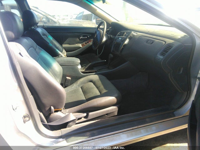 2000 HONDA ACCORD CPE EX W/LEATHER VIN: 1HGCG2256YA039700