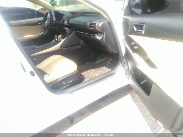 Lexus IS 250 2014 JTHCF1D20E5009402 Image 12