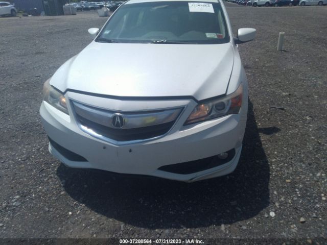 19VDE2E71EE400130 Acura ILX