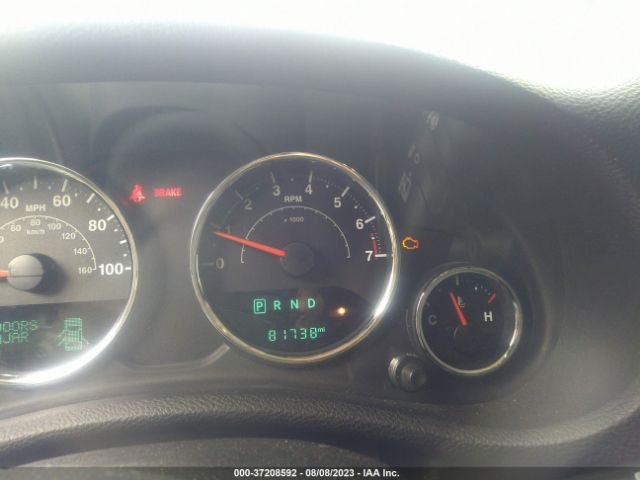1C4BJWEGXHL592998 Jeep Wrangler Unlimited Sahara