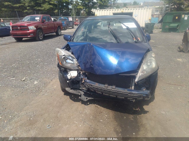 2013 HONDA FIT VIN: JHMGE8H36DC003369